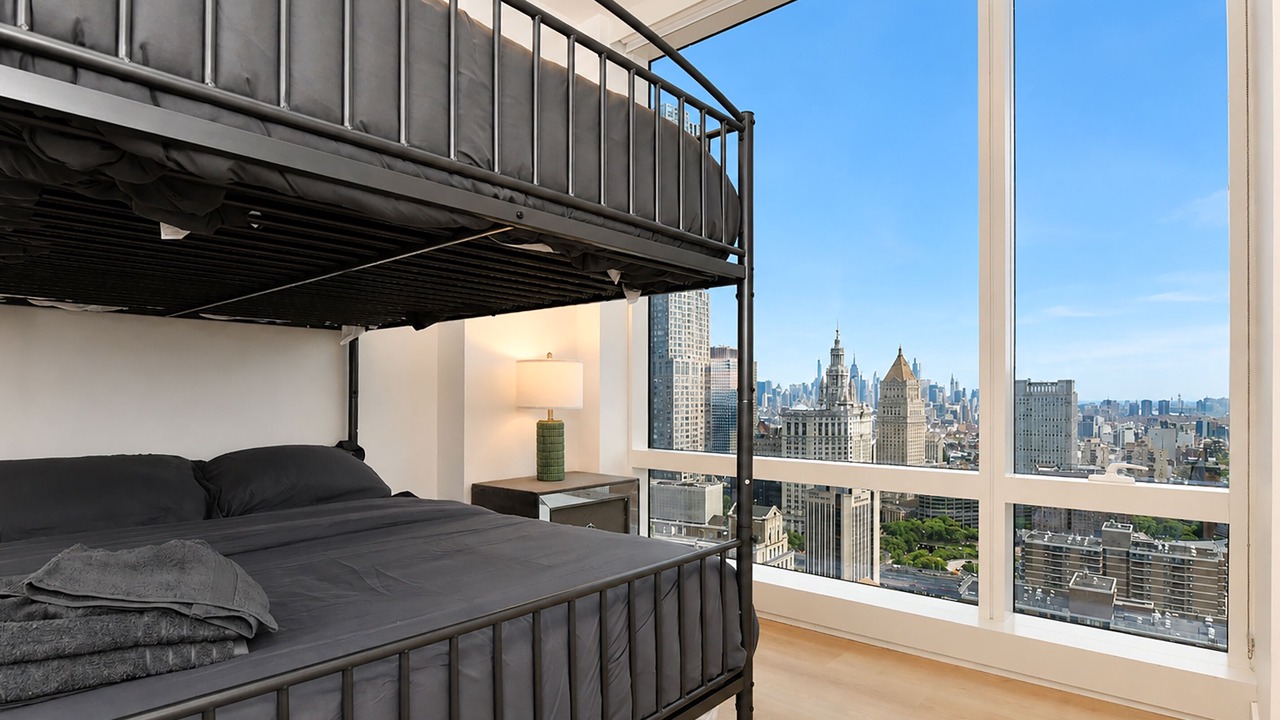 Photo of Bedroom in Financial District