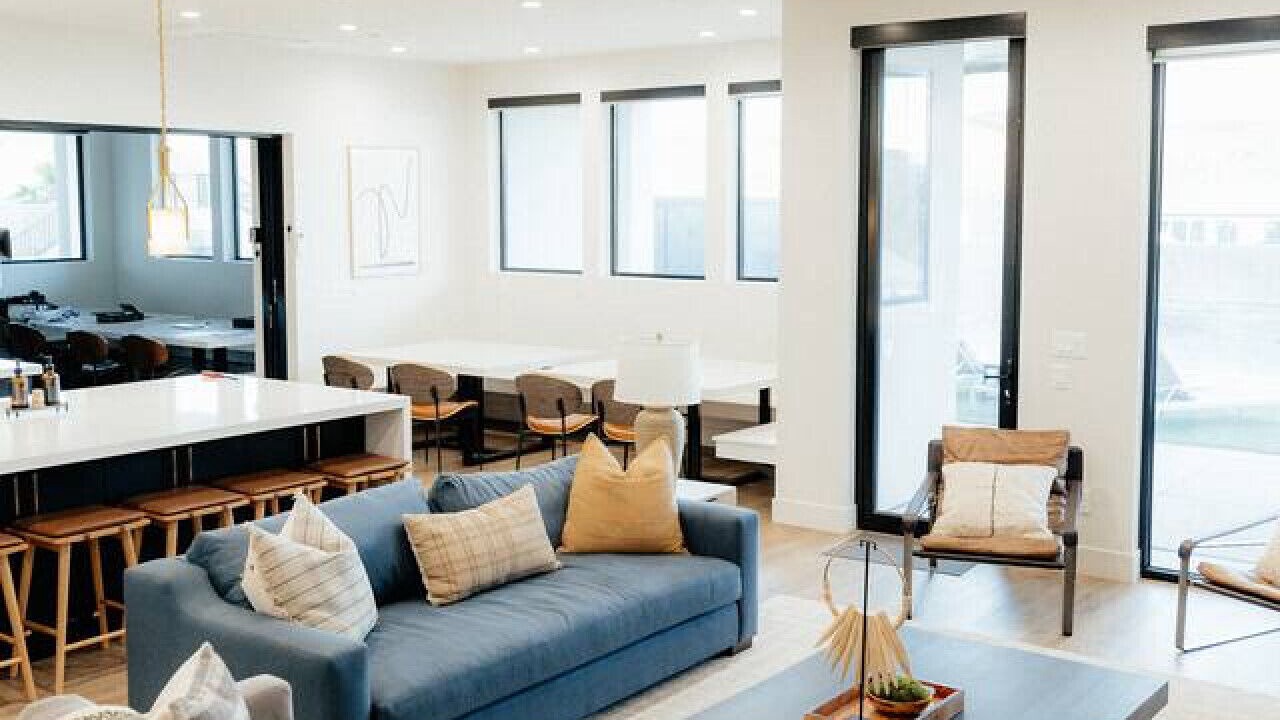 Photo of Livingroom in Hurricane