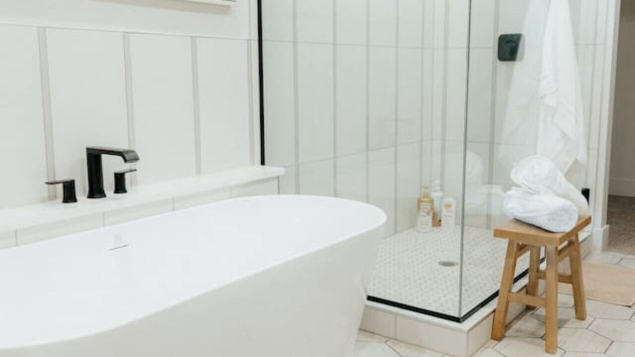 Photo of Bathroom in Hurricane