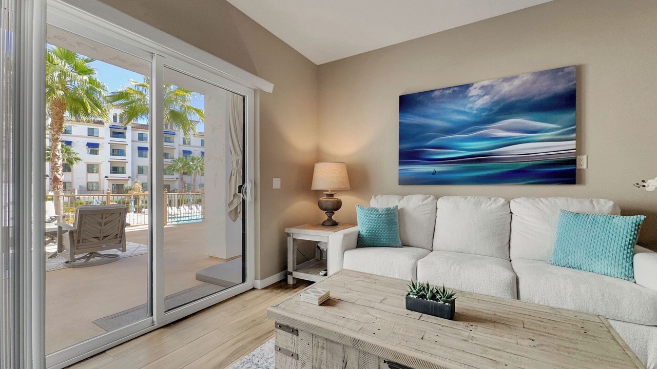 Photo of Livingroom in Ocotillo