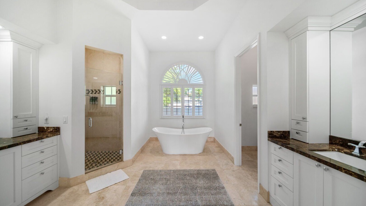 Photo of Others in Tropic Isle