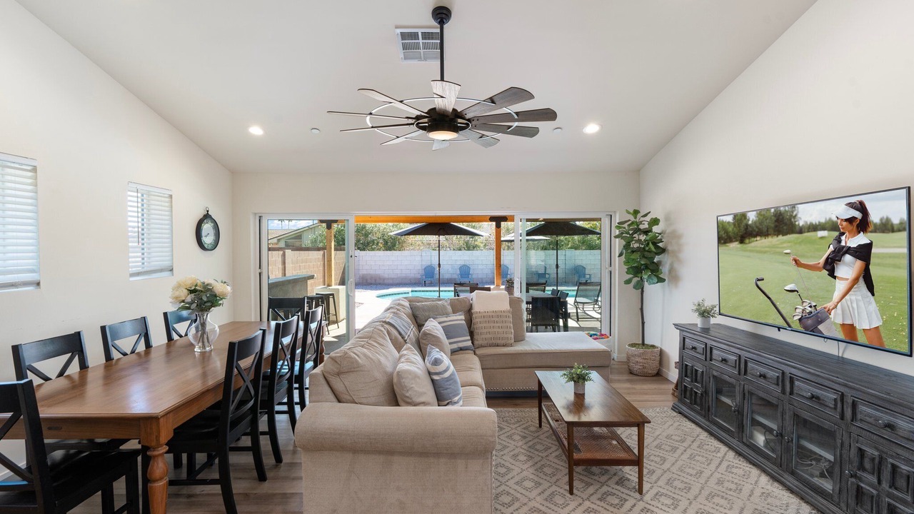 Photo of Livingroom in Cox Heights