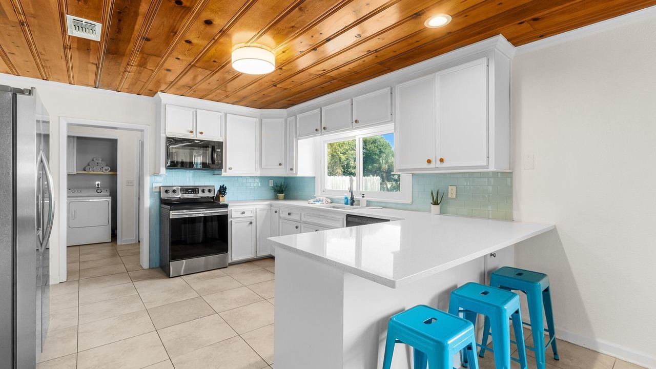 Photo of Kitchen in Kiska Beach