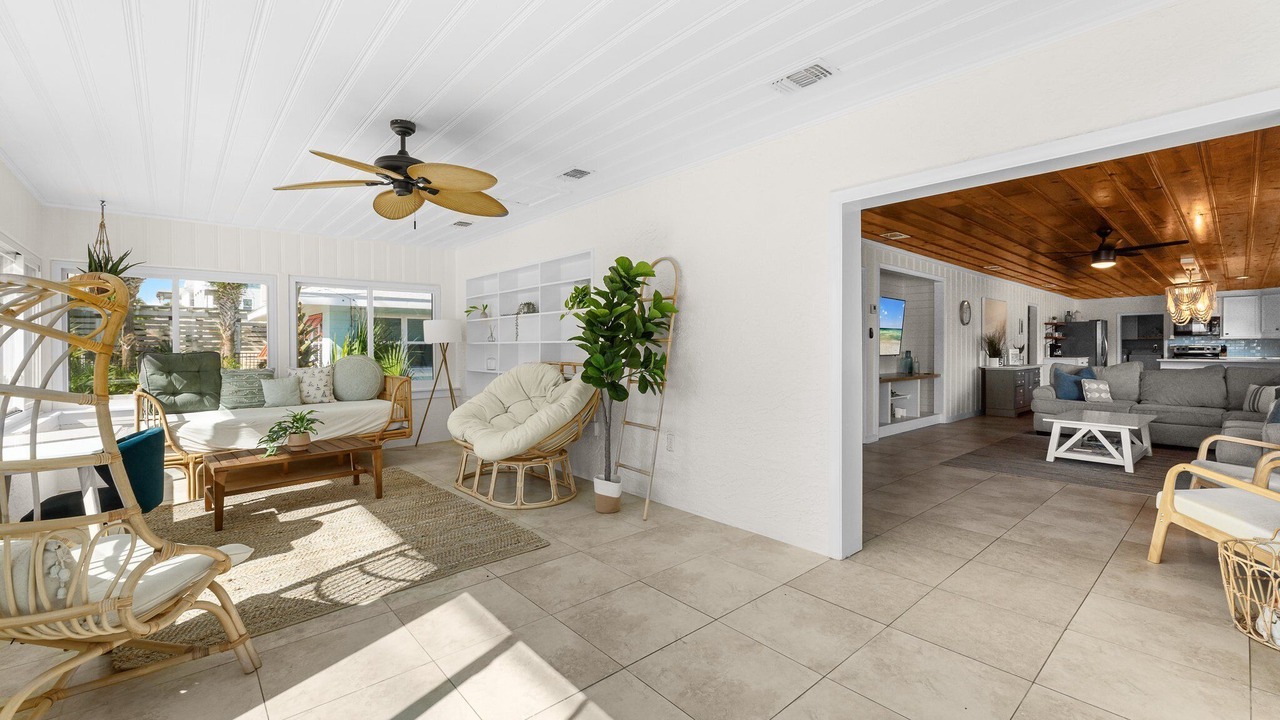 Photo of Livingroom in Kiska Beach