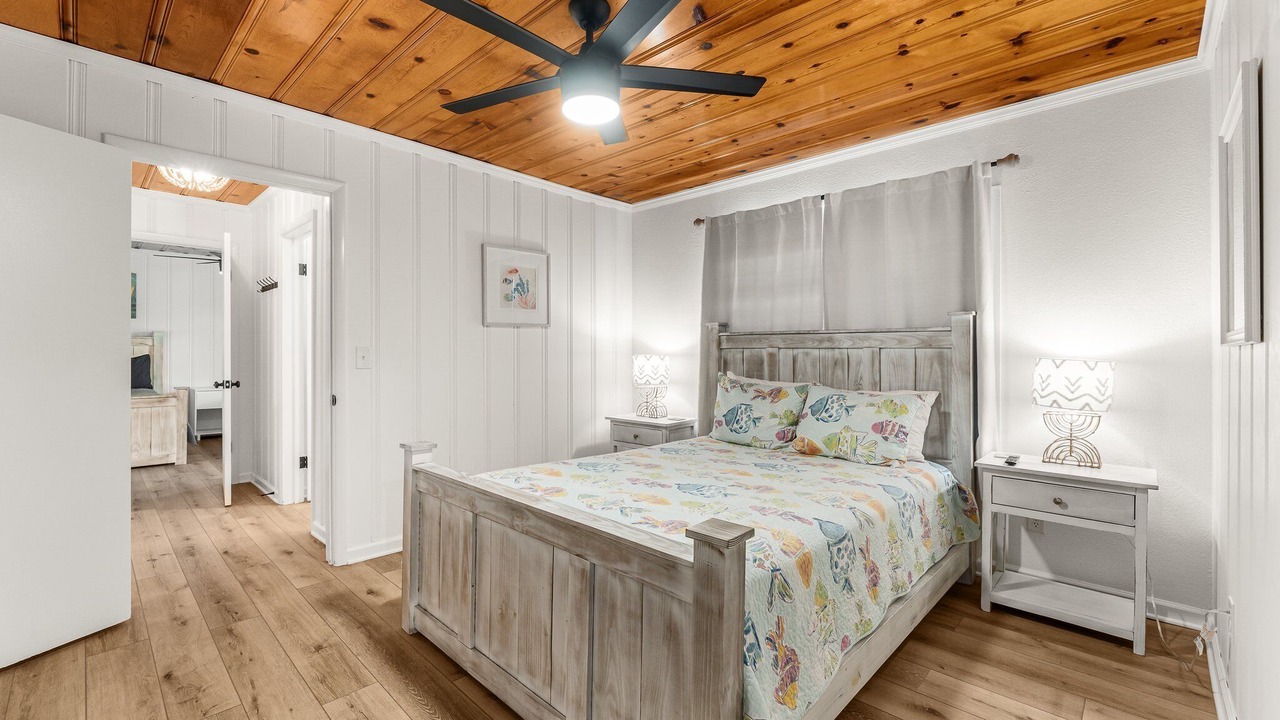 Photo of Bedroom in Kiska Beach