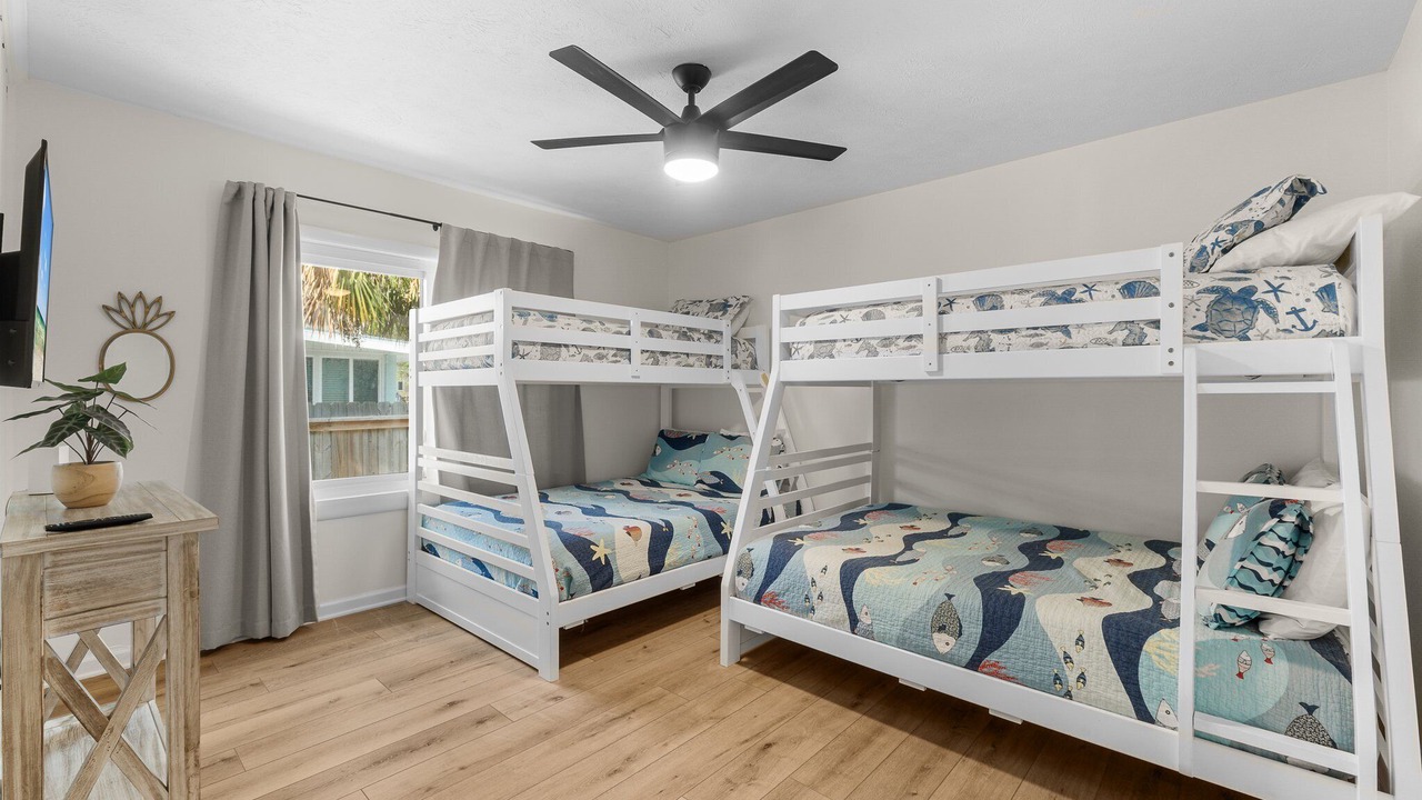 Photo of Bedroom in Kiska Beach