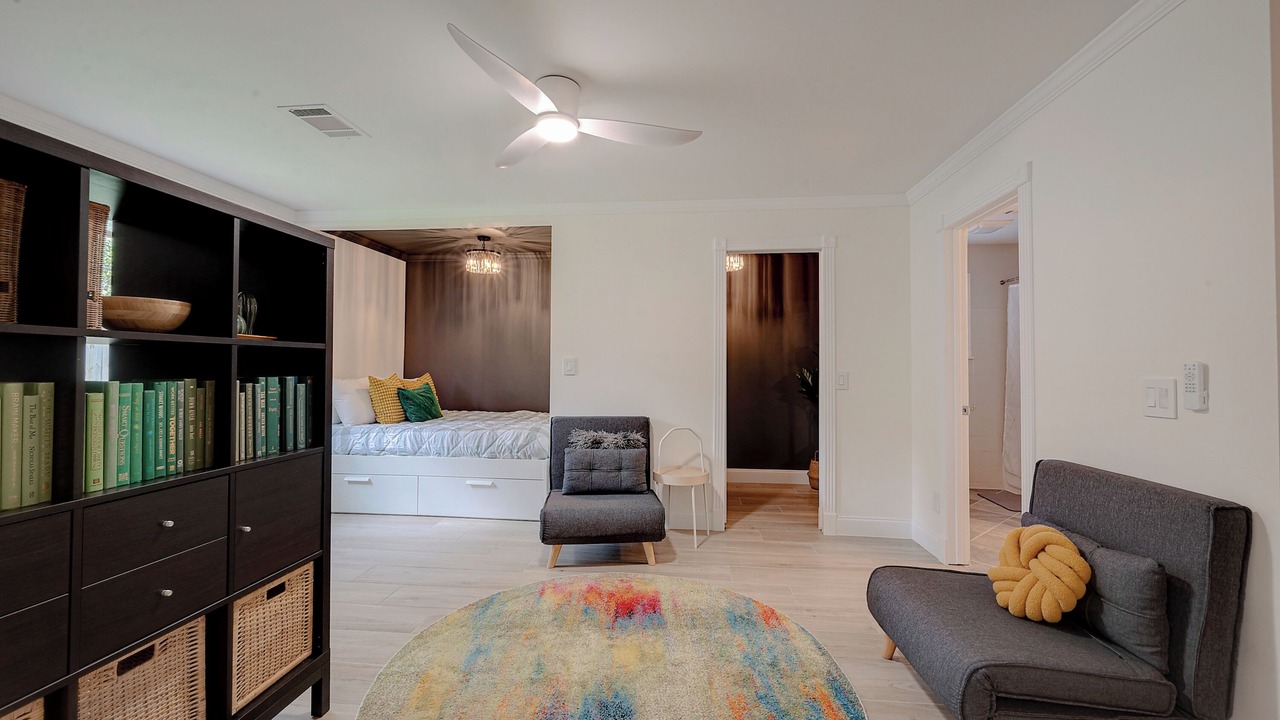 Photo of Bedroom in Willow Meadows/Willowbend Area