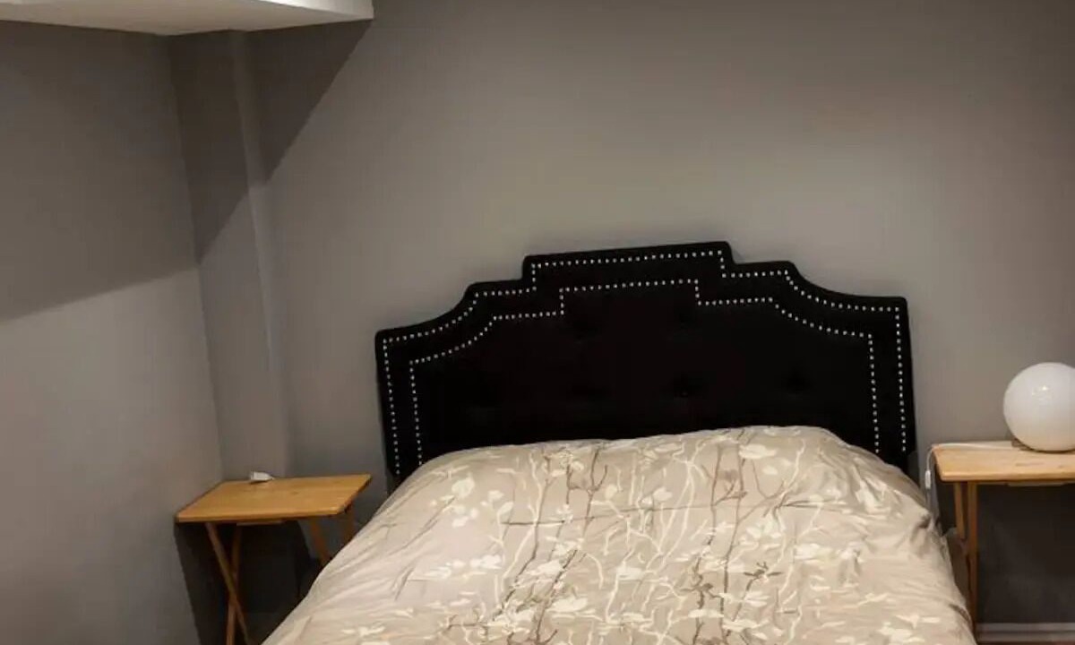 Photo of Bedroom in Richmond Hill