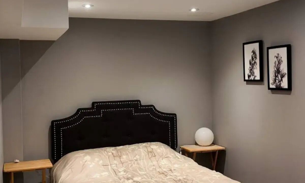Photo of Bedroom in Richmond Hill