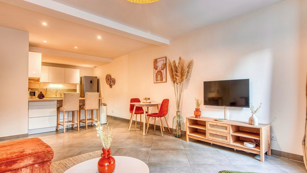 Photo of Livingroom in Brignais