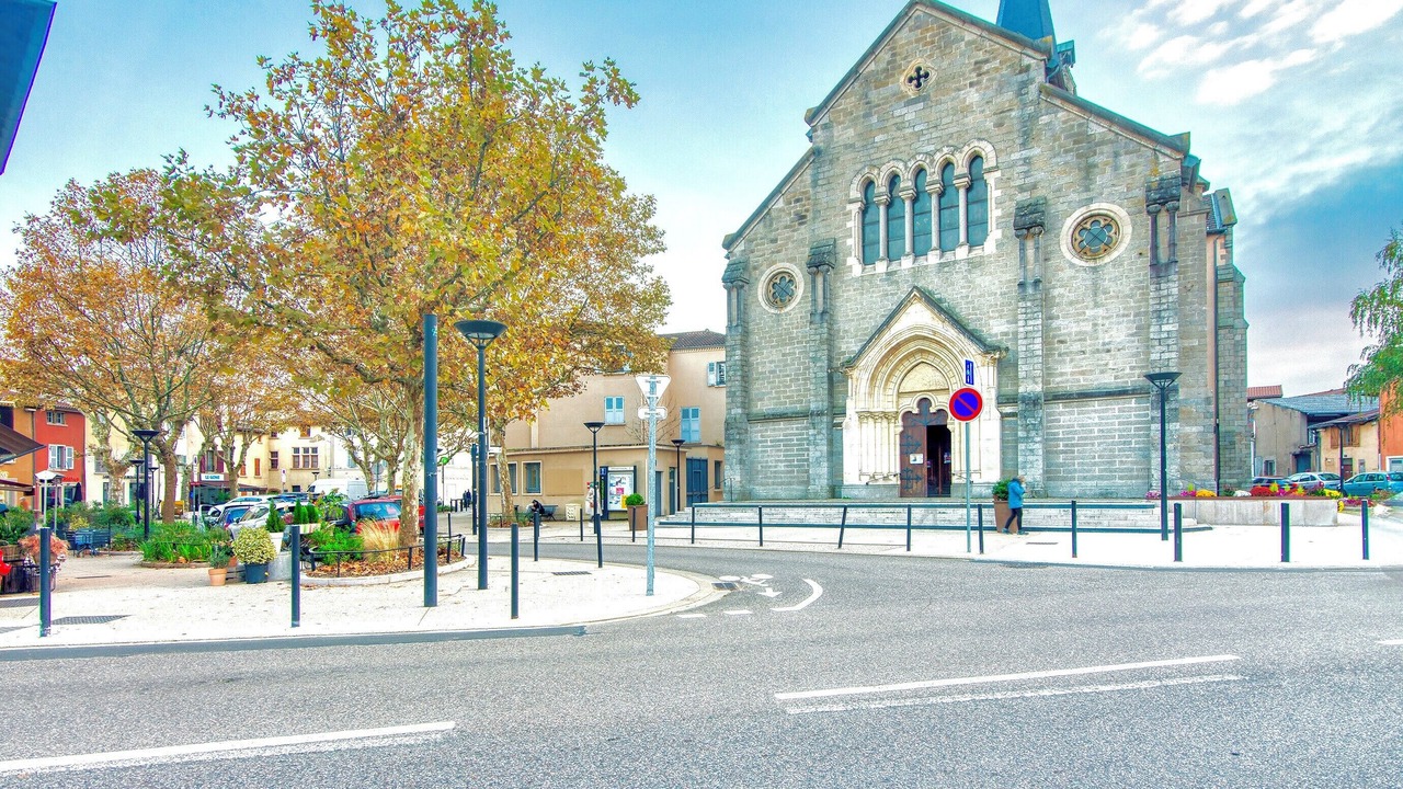 Photo of Others in Brignais