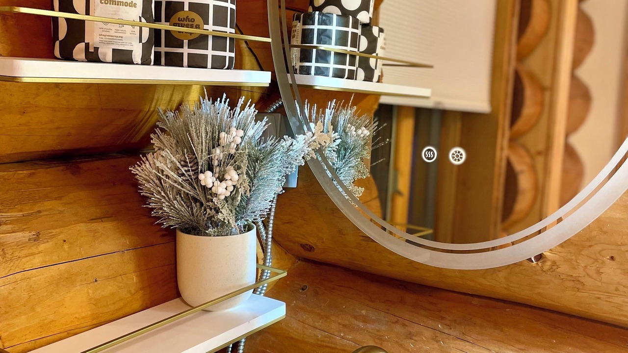 Photo of Bathroom in White Pass