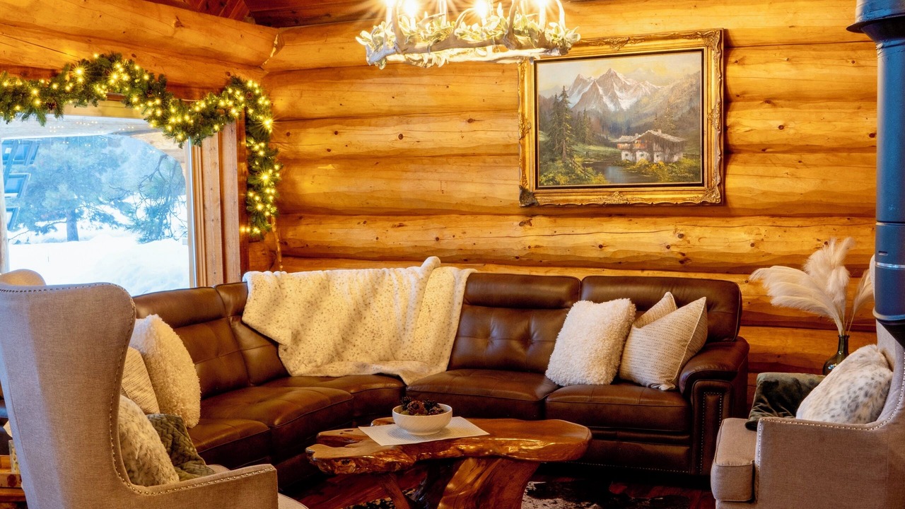Photo of Livingroom in White Pass