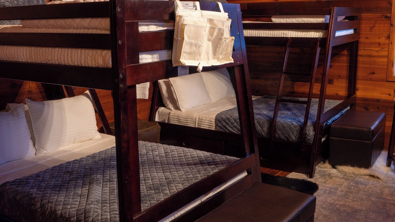 Photo of Bedroom in White Pass