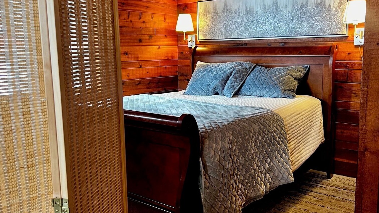 Photo of Bedroom in White Pass