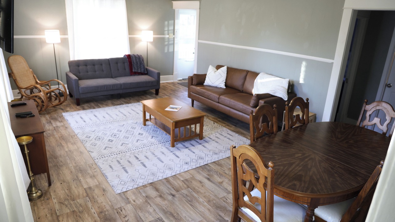 Photo of Livingroom in Trenton