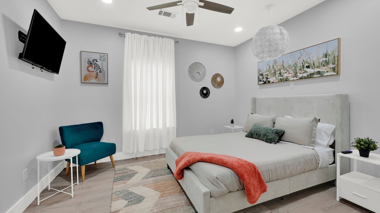 Photo of Bedroom in Northside