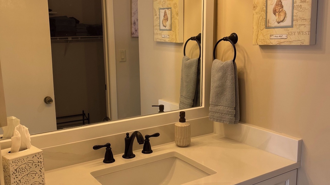 Photo of Bathroom in Indian River Shores