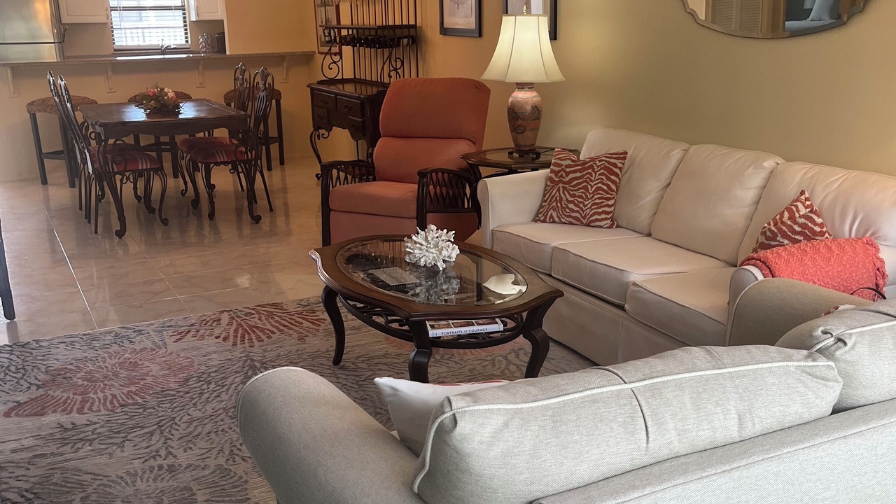 Photo of Bedroom in Indian River Shores