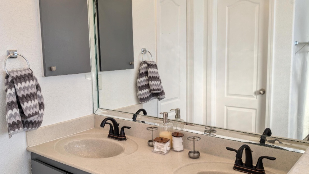 Photo of Bathroom in Biggs Field