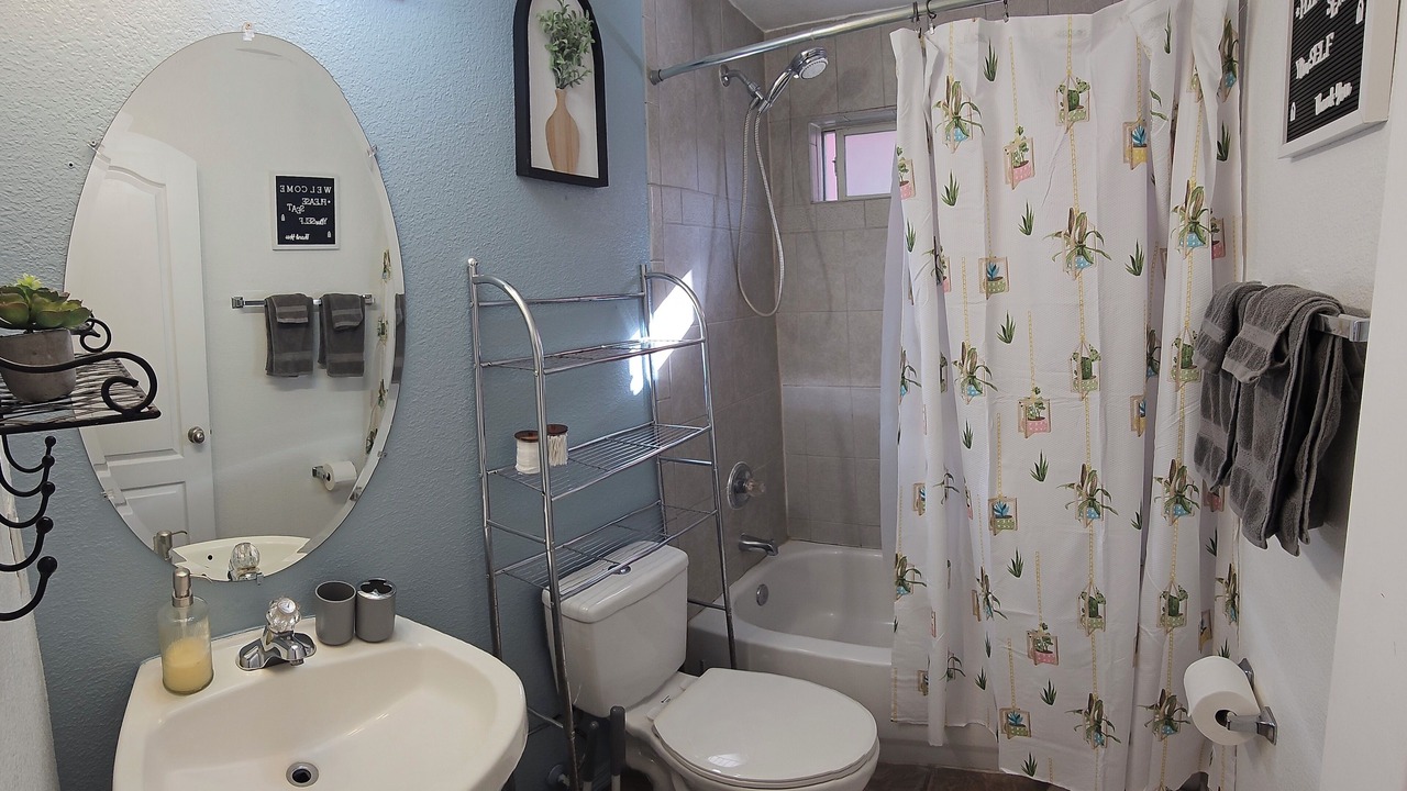 Photo of Bathroom in Biggs Field