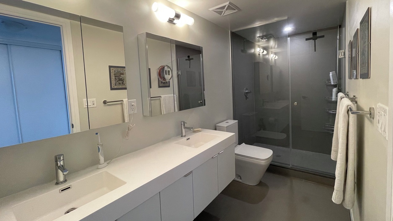 Photo of Bathroom in Deer Park
