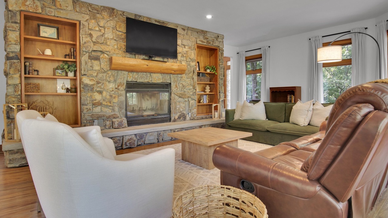 Photo of Livingroom in Stanly County