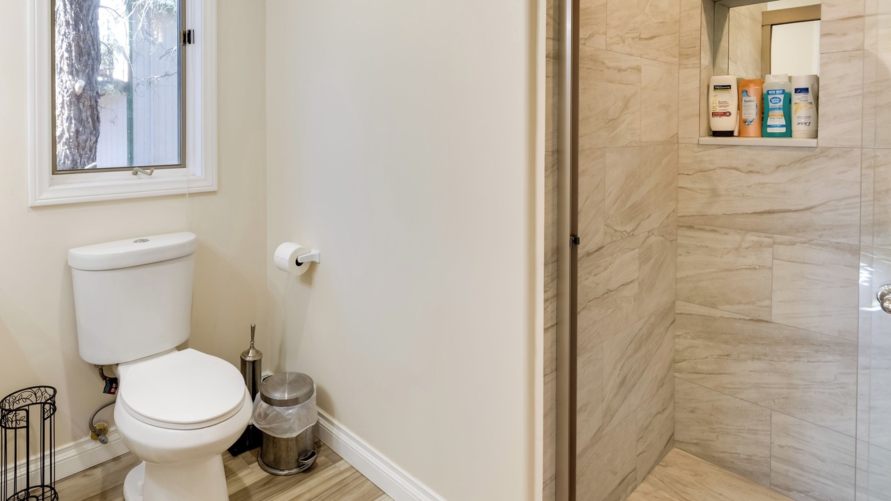 Photo of Bathroom in Pine Mountain Club