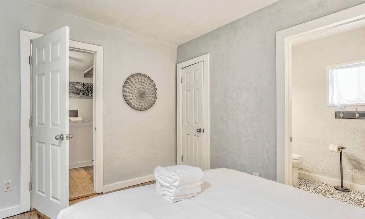 Photo of Bedroom in West Colorado Springs