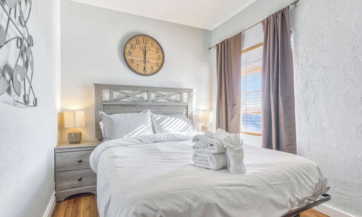 Photo of Bedroom in West Colorado Springs