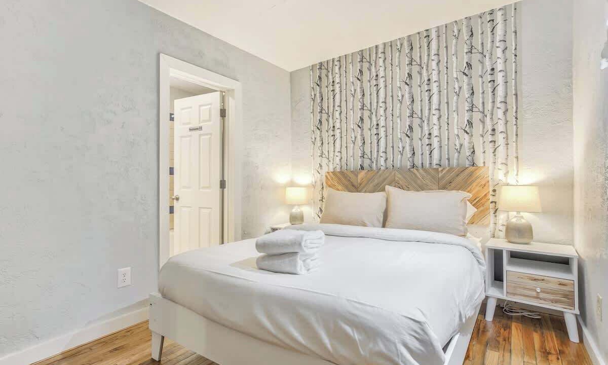 Photo of Bedroom in West Colorado Springs