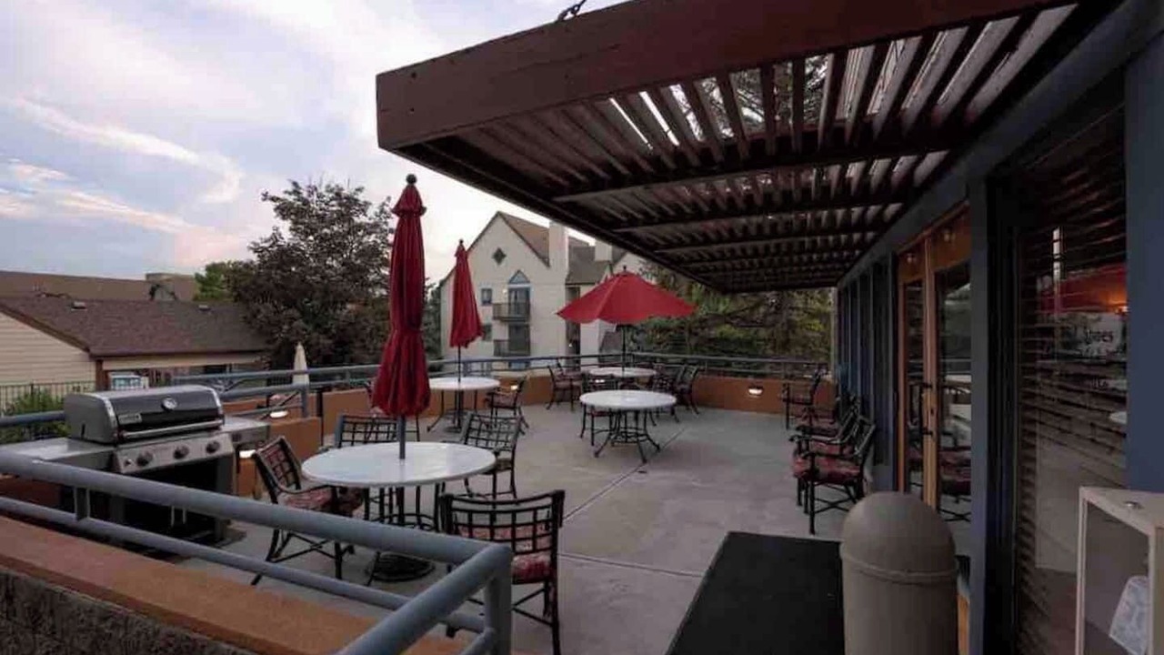 Photo of Outdoor in Englewood