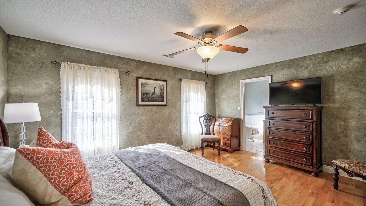 Photo of Bedroom in Niagara-on-the-Lake