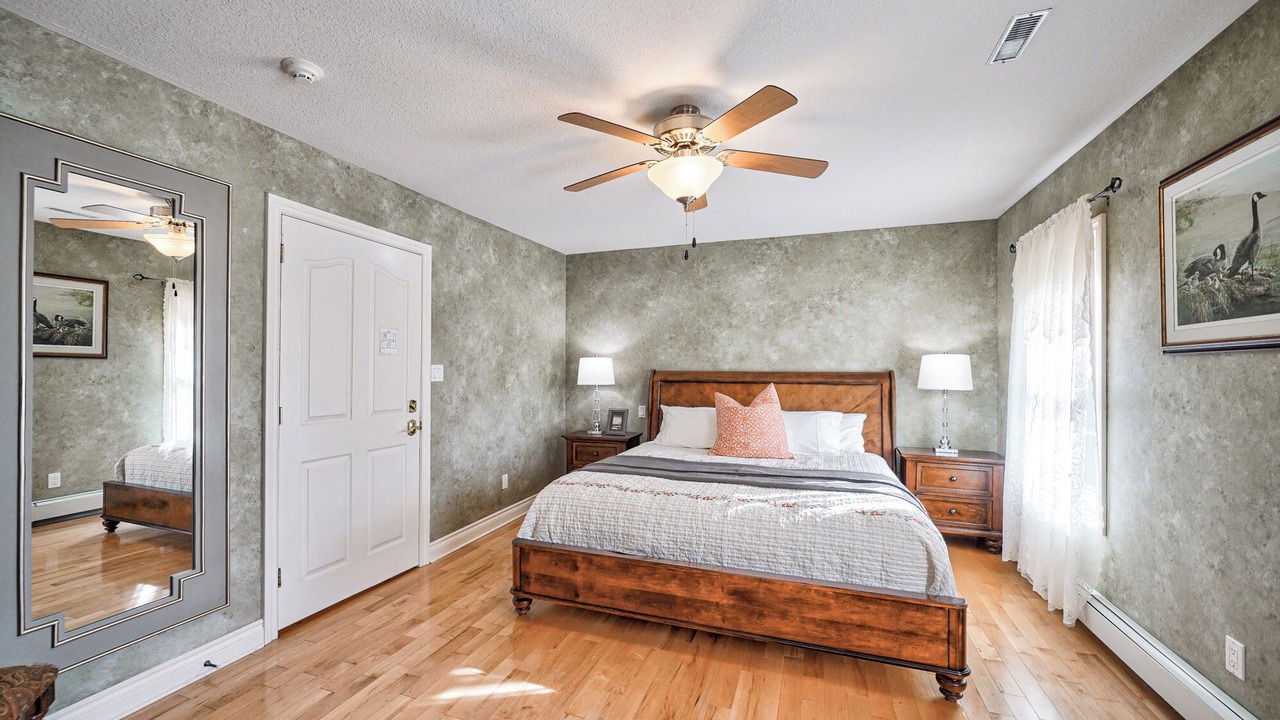Photo of Bedroom in Niagara-on-the-Lake