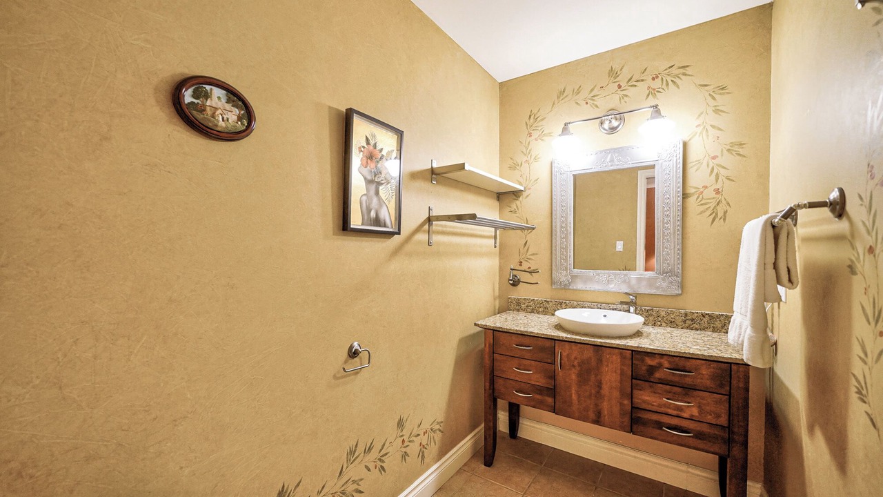 Photo of Bathroom in Niagara-on-the-Lake