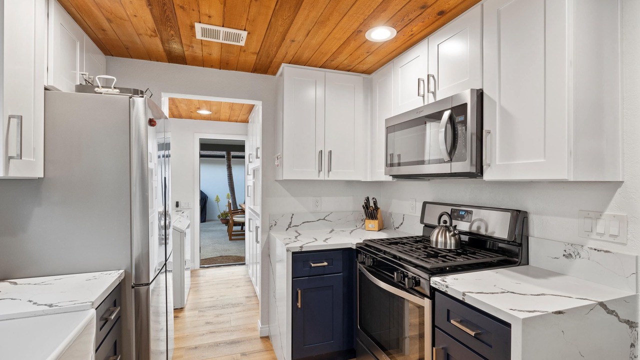 Photo of Kitchen in Lantern District