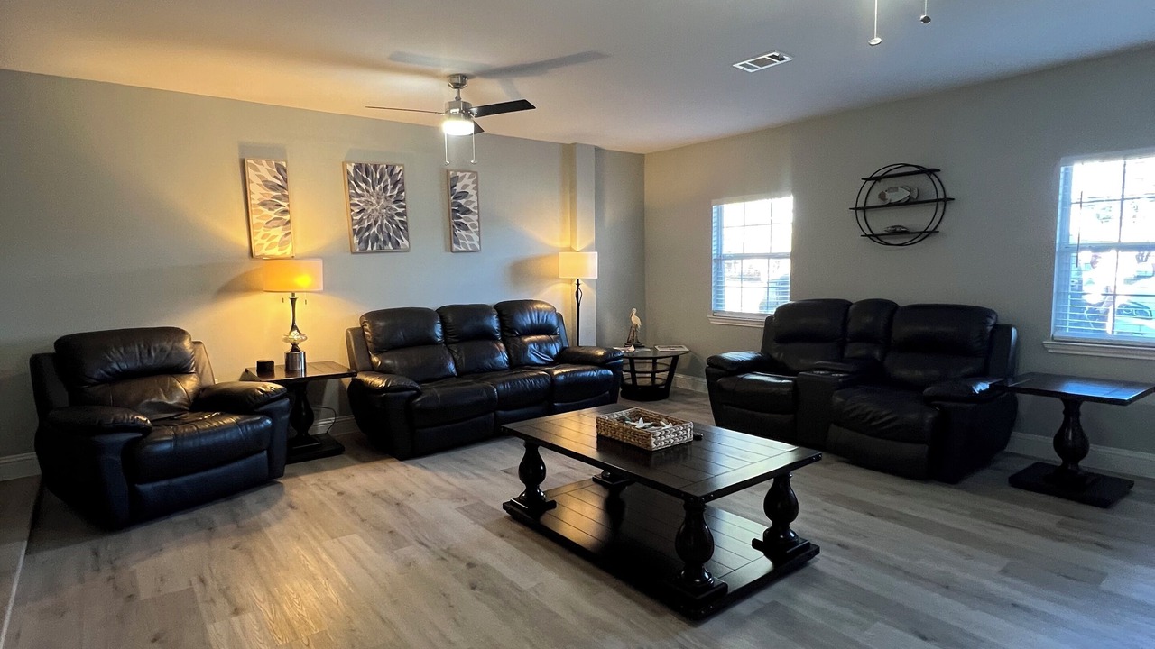 Photo of Livingroom in Southbelt/Ellington