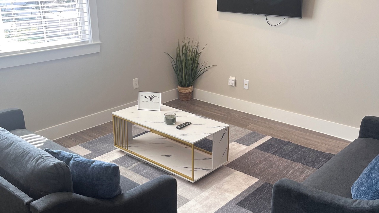Photo of Livingroom in Spring Branch West