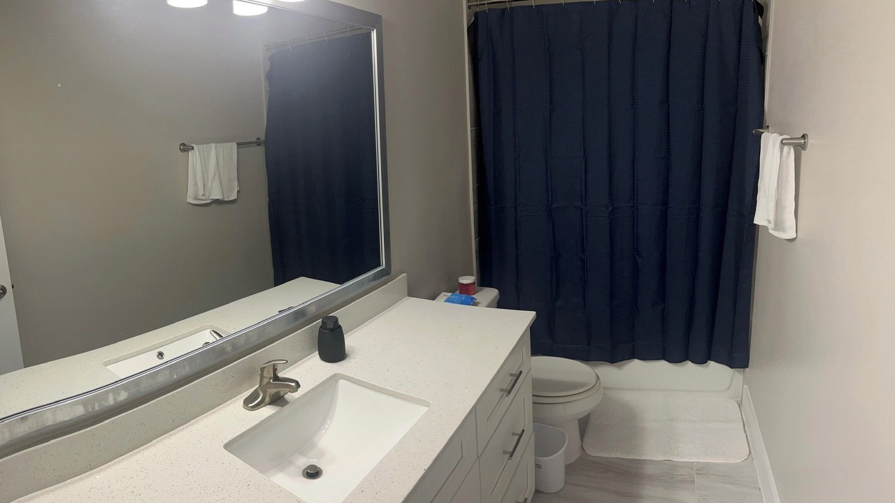 Photo of Bathroom in Spring Branch West