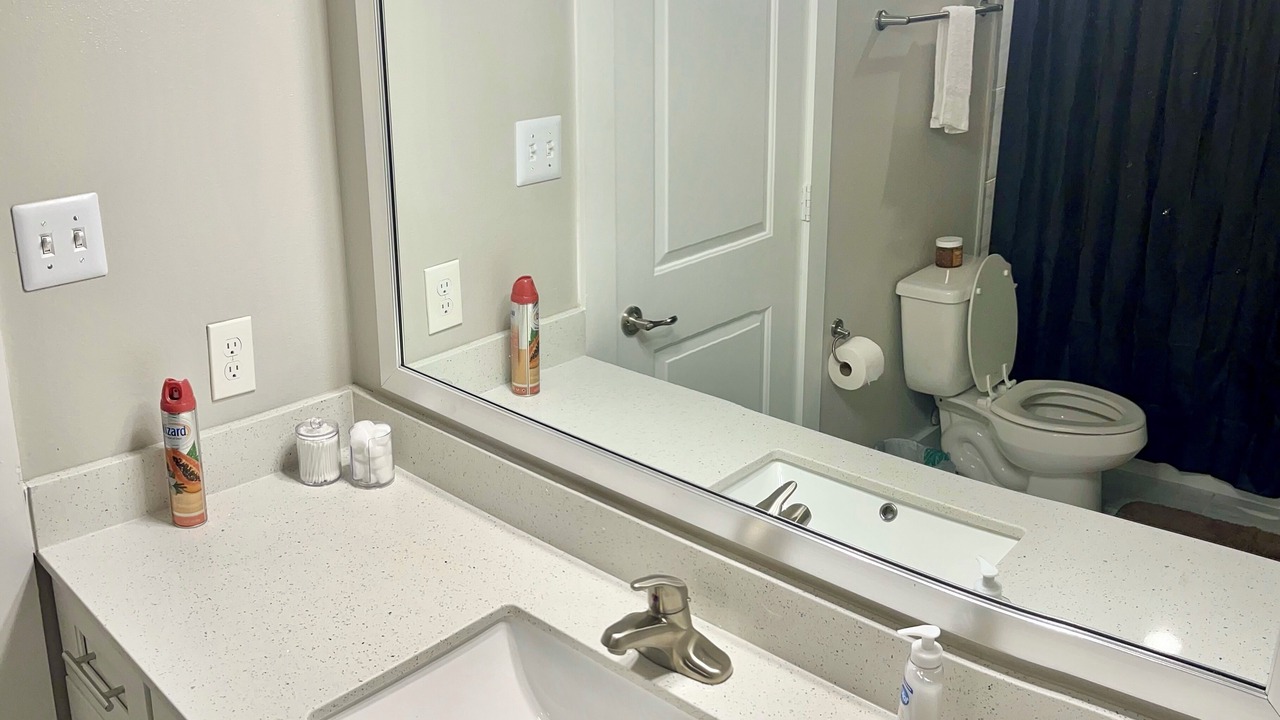 Photo of Bathroom in Spring Branch West