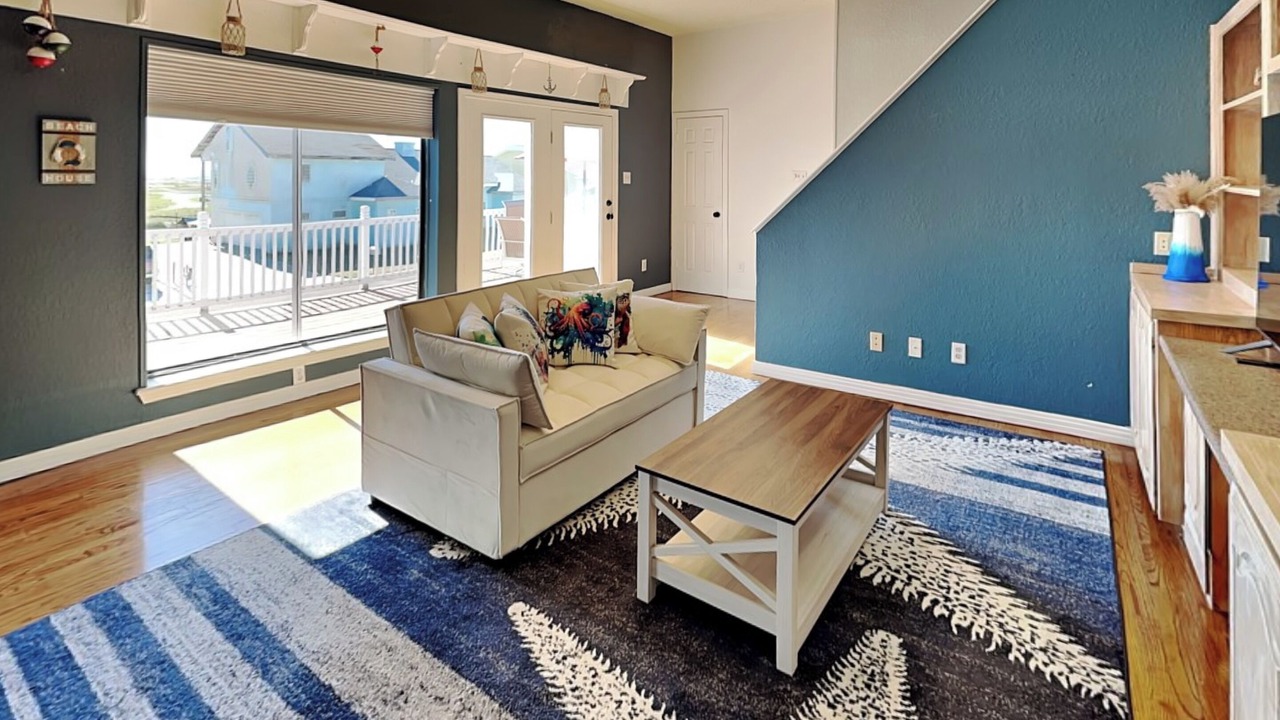 Photo of Bedroom in City-by-the Sea