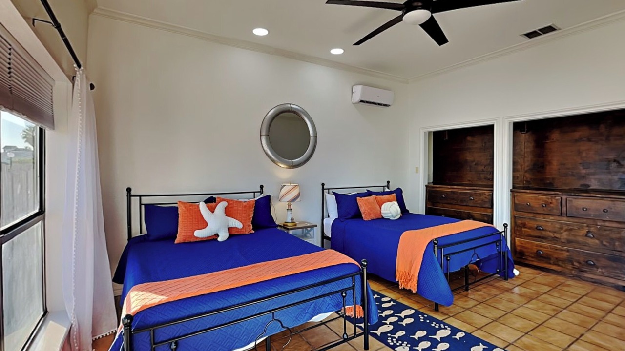 Photo of Others in City-by-the Sea