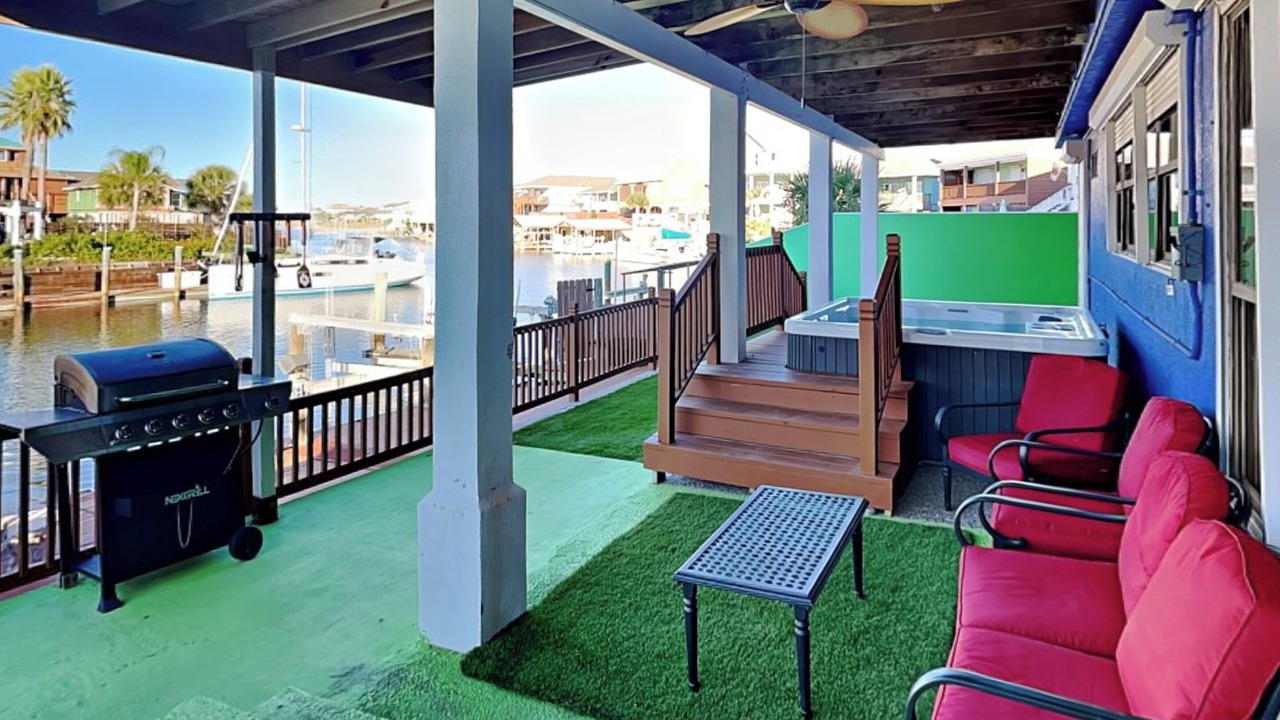 Photo of Others in City-by-the Sea