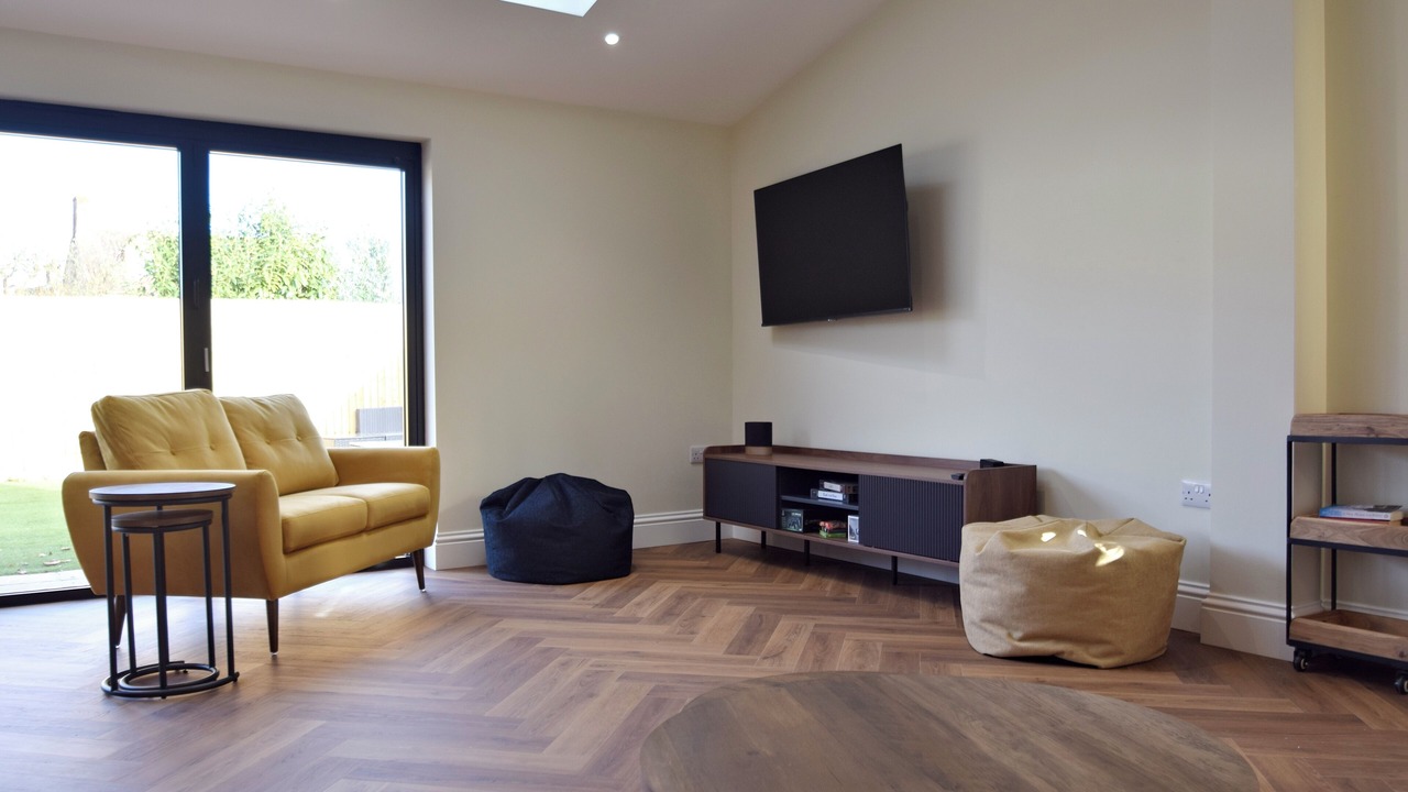 Photo of Livingroom in Eastington