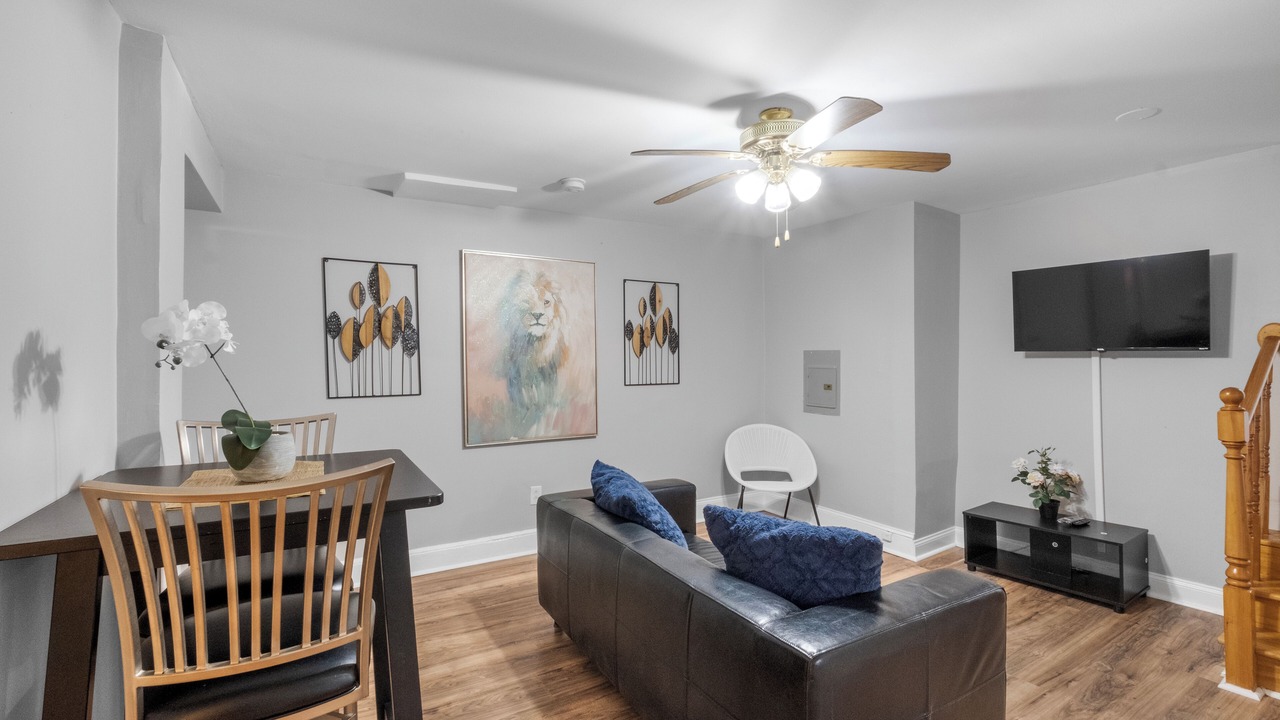 Photo of Bedroom in Powelton Village