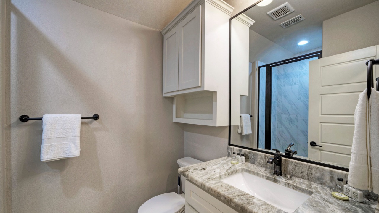 Photo of Bathroom in Flour Bluff