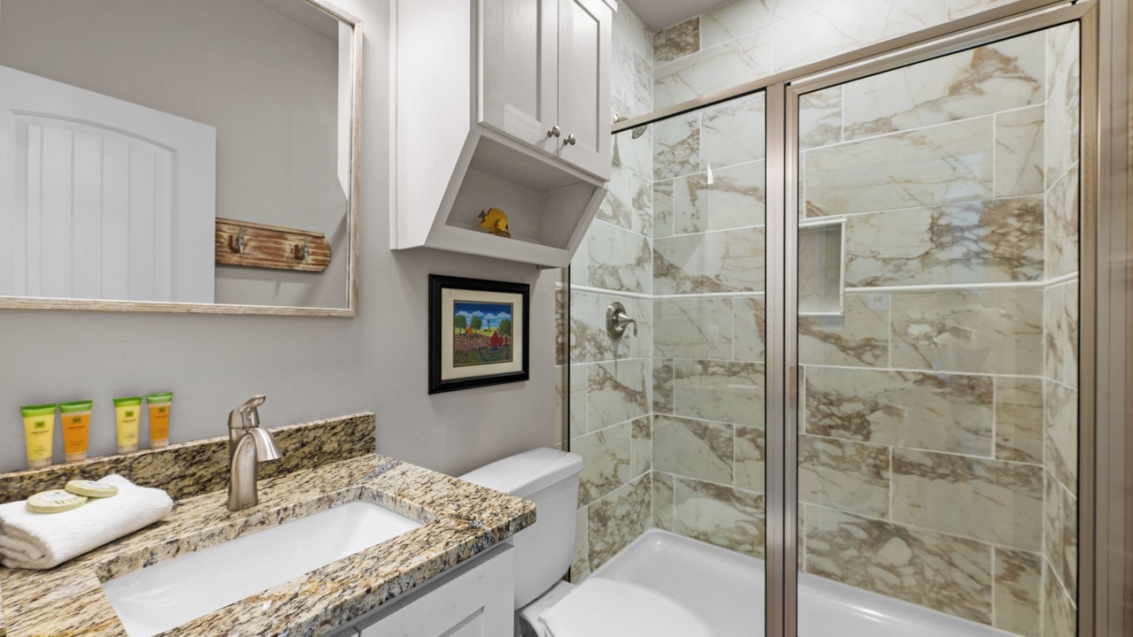 Photo of Bathroom in Flour Bluff