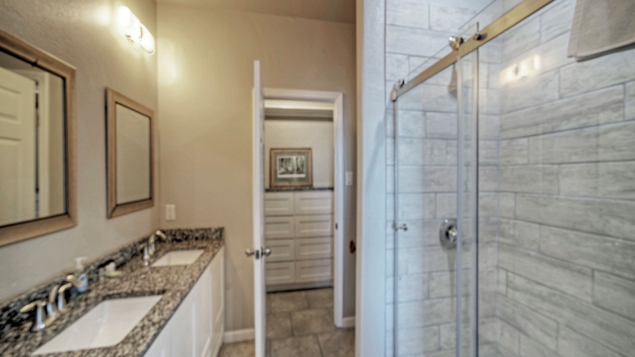 Photo of Bathroom in Flour Bluff