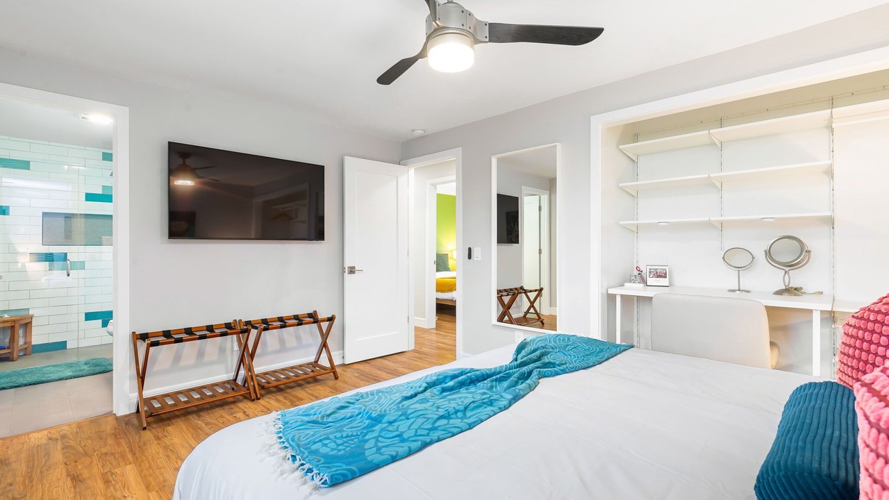 Photo of Others in White Center