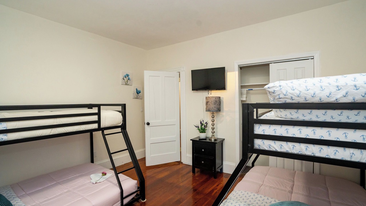 Photo of Bedroom in Milton